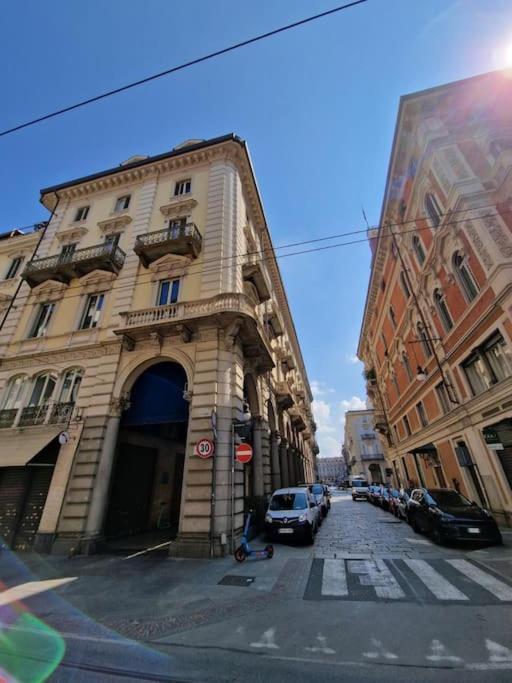 Apartamento Fil-Rouge - Elegante E Tranquilla Vista In Centro Turín Exterior foto