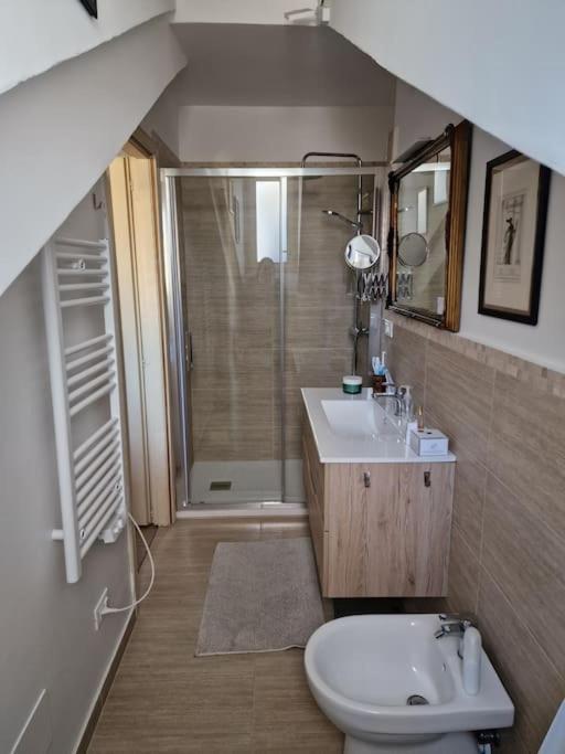 Apartamento Fil-Rouge - Elegante E Tranquilla Vista In Centro Turín Exterior foto